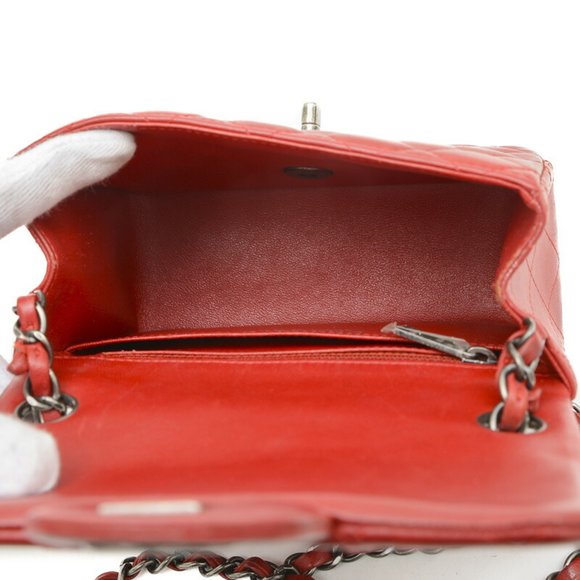 CHANEL Matelasse Chain Shoulder Bag Lambskin Red A35200 - Picture 6 of 9